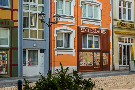 Susanne und Anja mit dem Planwagen durch die Uckermark (2015)