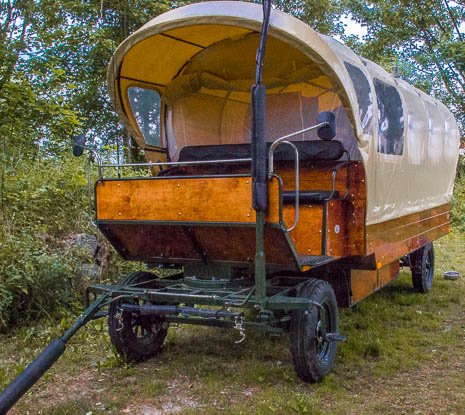 Susanne und Anja mit dem Planwagen durch die Uckermark (2015)